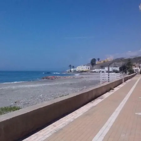 Casa De Sueno En La Playa * אדרה